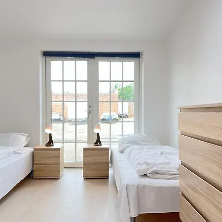 Spacious Modern 3 Bedroom With Balcony Located In The Charming Harbour City, Gilleleje, Διαμέρισμα Gilleleje