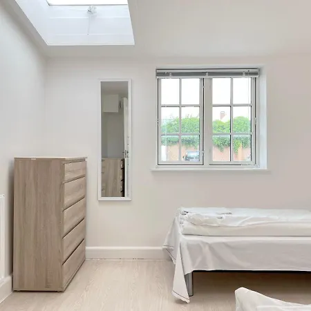 Spacious Modern 3 Bedroom With Balcony Located In The Charming Harbour City, Gilleleje, Διαμέρισμα *